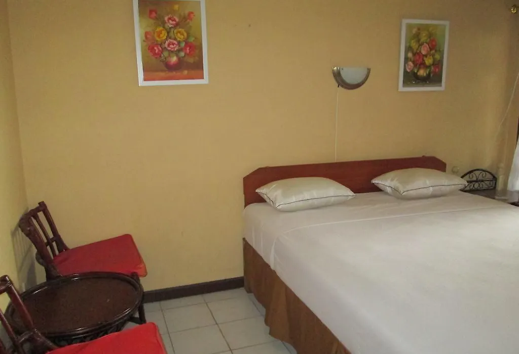 Sinderella Hotel-1